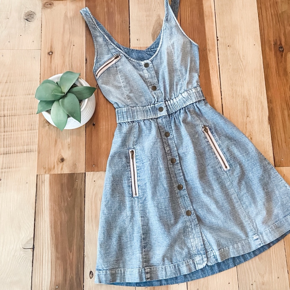 Kimchi Blue button down Jean dress